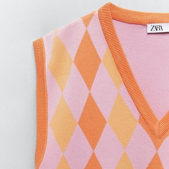 Orange/Pink Zara Argyle Print V-Neck Sleeveless Sweater Vest (NWT) - Picture 3 of 6